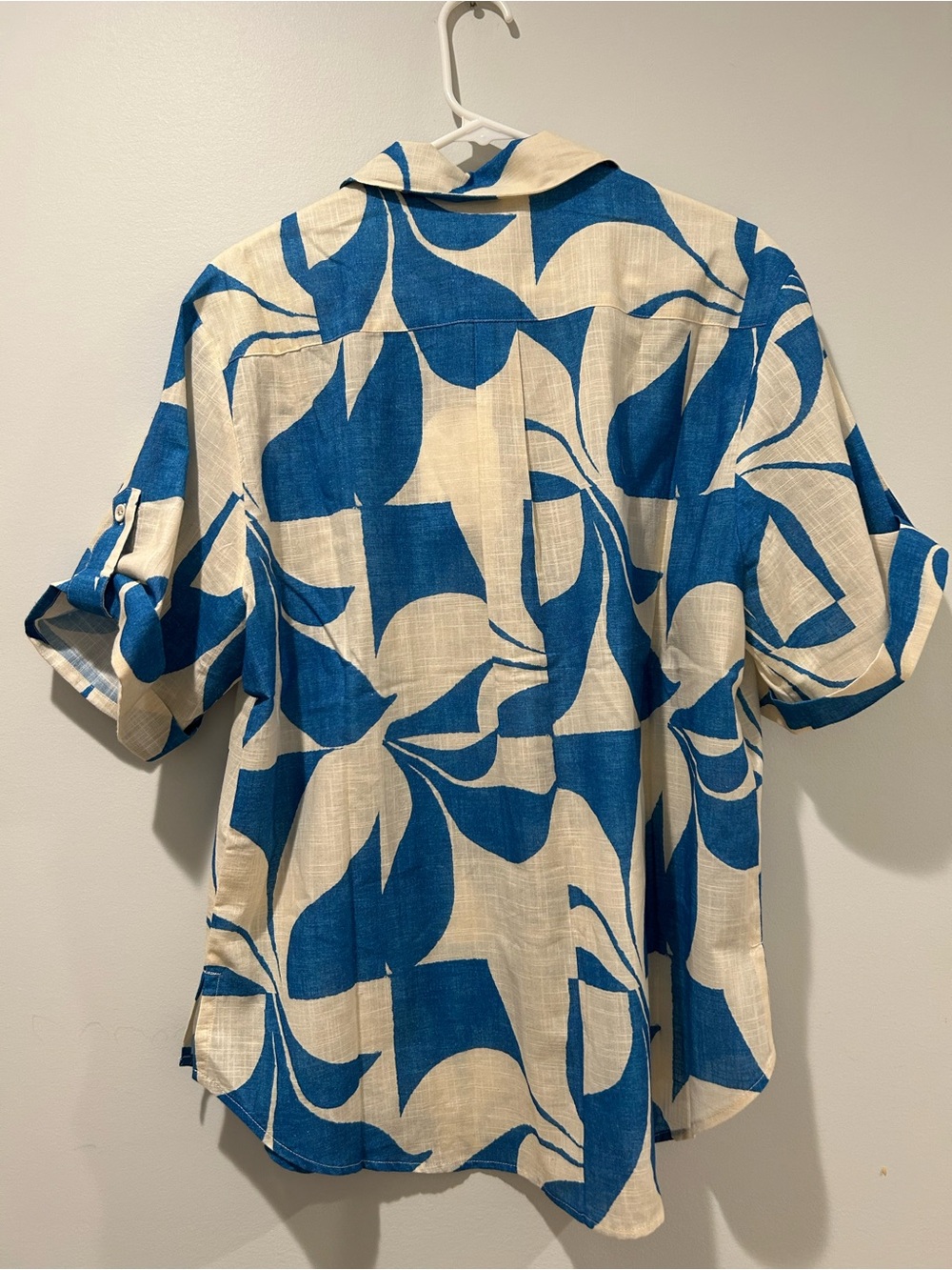 AUR OCEA IPANEMA CUFFED SHORT SLEEVE BUTTON DOWN COTTON TOP - Picture 7 of 9
